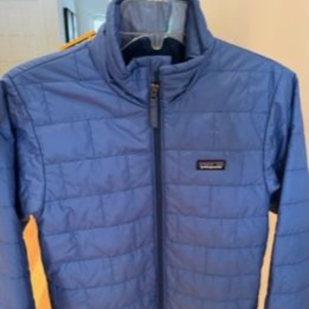 EUC Boys Girls PATAGONIA Worn Wear Duckdown Zip Front Jacket sz 10 (M) BLUE